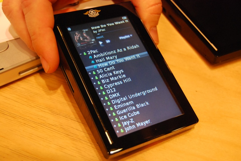 Illustration for article titled Slacker Portable Personalized Radio Player Video and Gallery